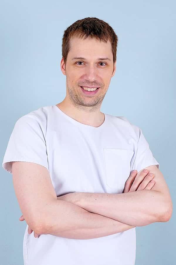 Dr. med. dent. Lukas Blumer, Zahnarzt in Oberkulm